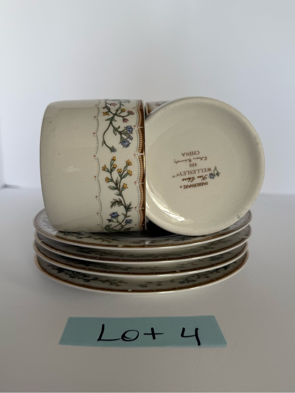 Set of 4 Farberware 1996 Wellesley #486 Fine China Teacups and Saucers 8pcs #4